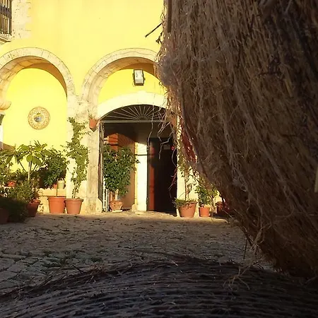 Camemi - Antica Masseria Bed & Breakfast Marina di Ragusa